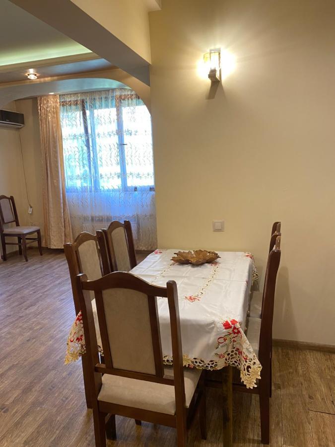 Apartment In Centre Evn Erivan Dış mekan fotoğraf